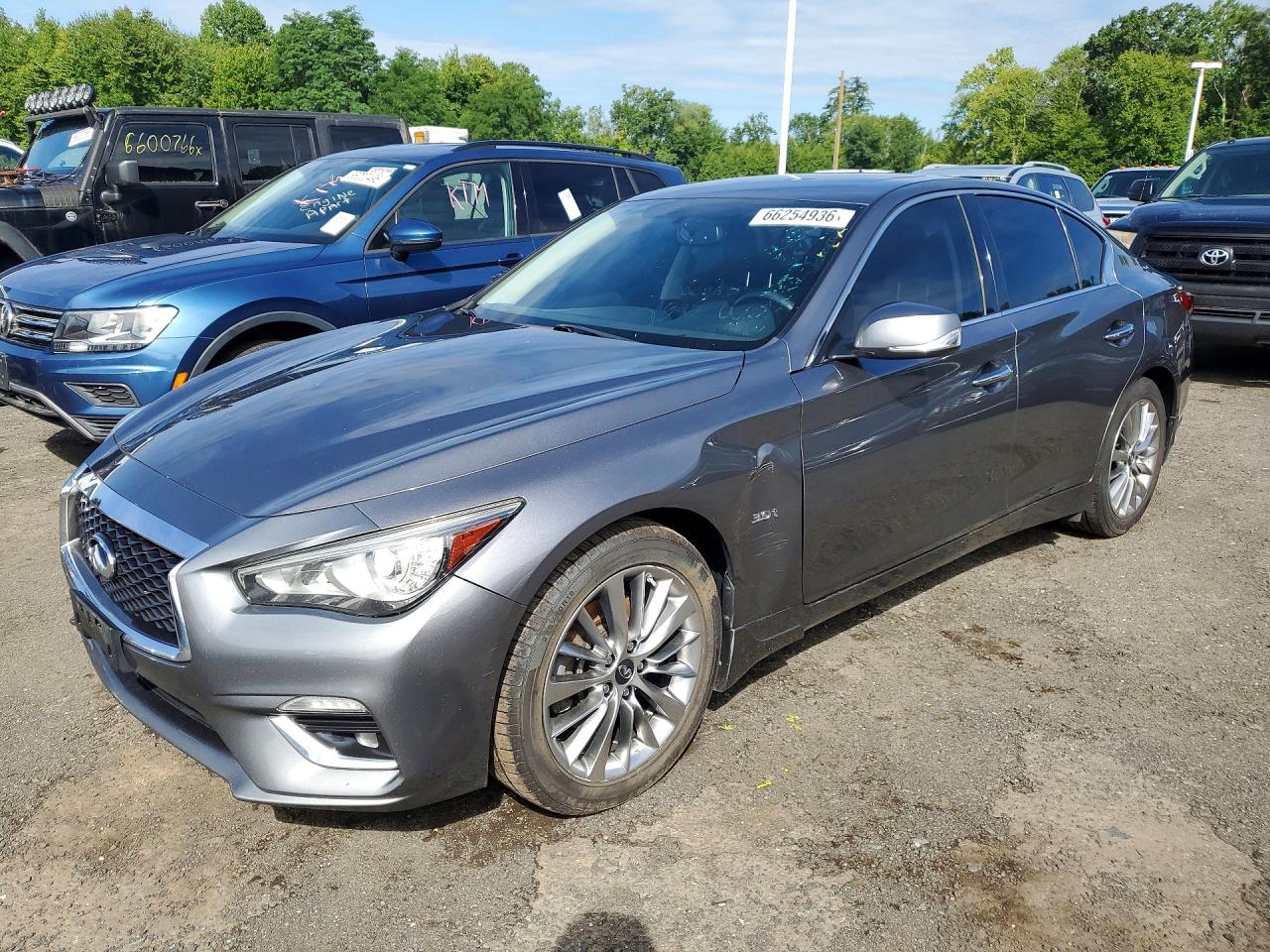 JN1EV7AR5KM553593 · 2019 INFINITI Q50