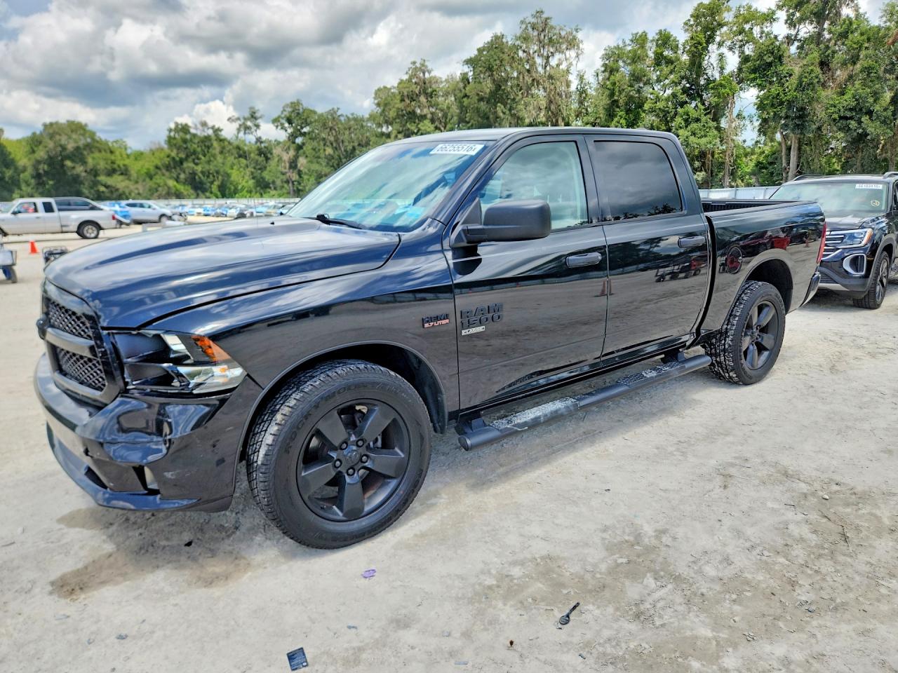 1C6RR7KT6KS508517 · 2019 RAM 1500 CLASSIC