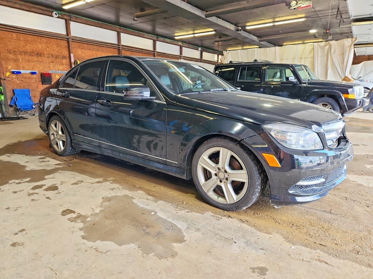 WDDGF5EB8BR171250 · 2011 MERCEDES-BENZ C · 4/12