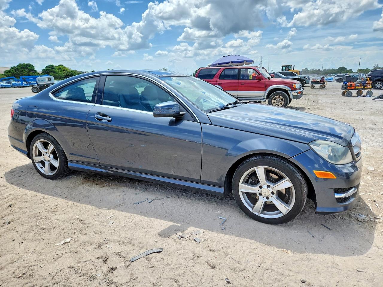 WDDGJ4HBXDF989457 · 2013 MERCEDES-BENZ C · 4/12