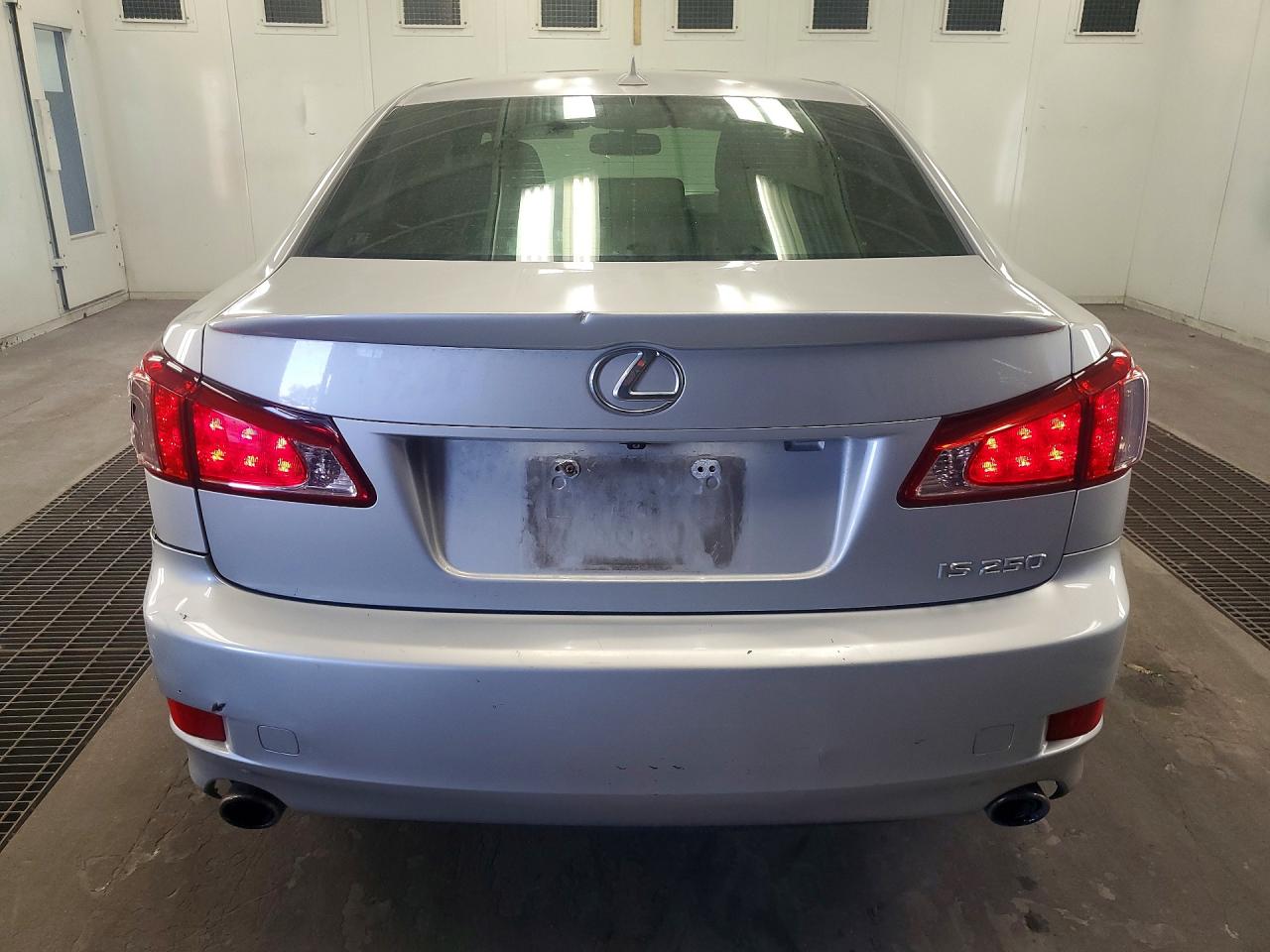 JTHBF5C23B5156670 · 2011 LEXUS IS 250 · 6/12