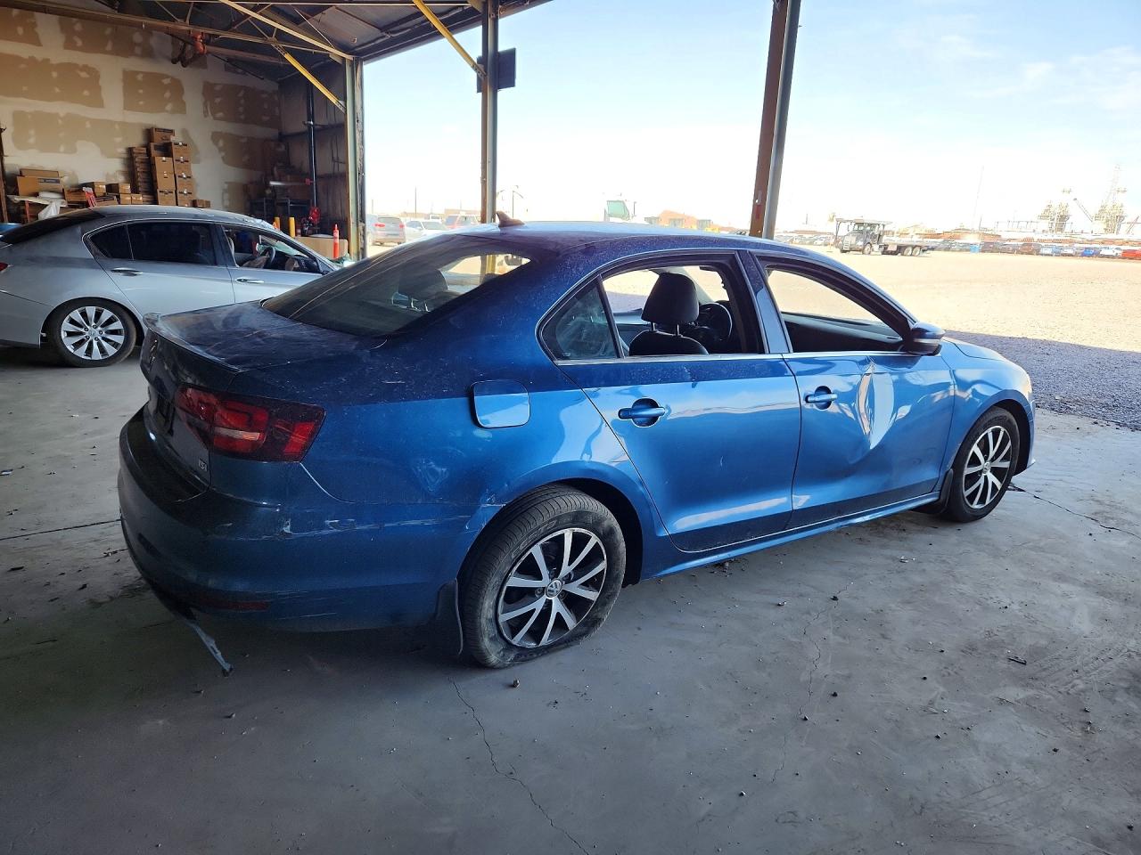 3VWDB7AJ0HM225309 · 2017 VOLKSWAGEN JETTA · 3/12