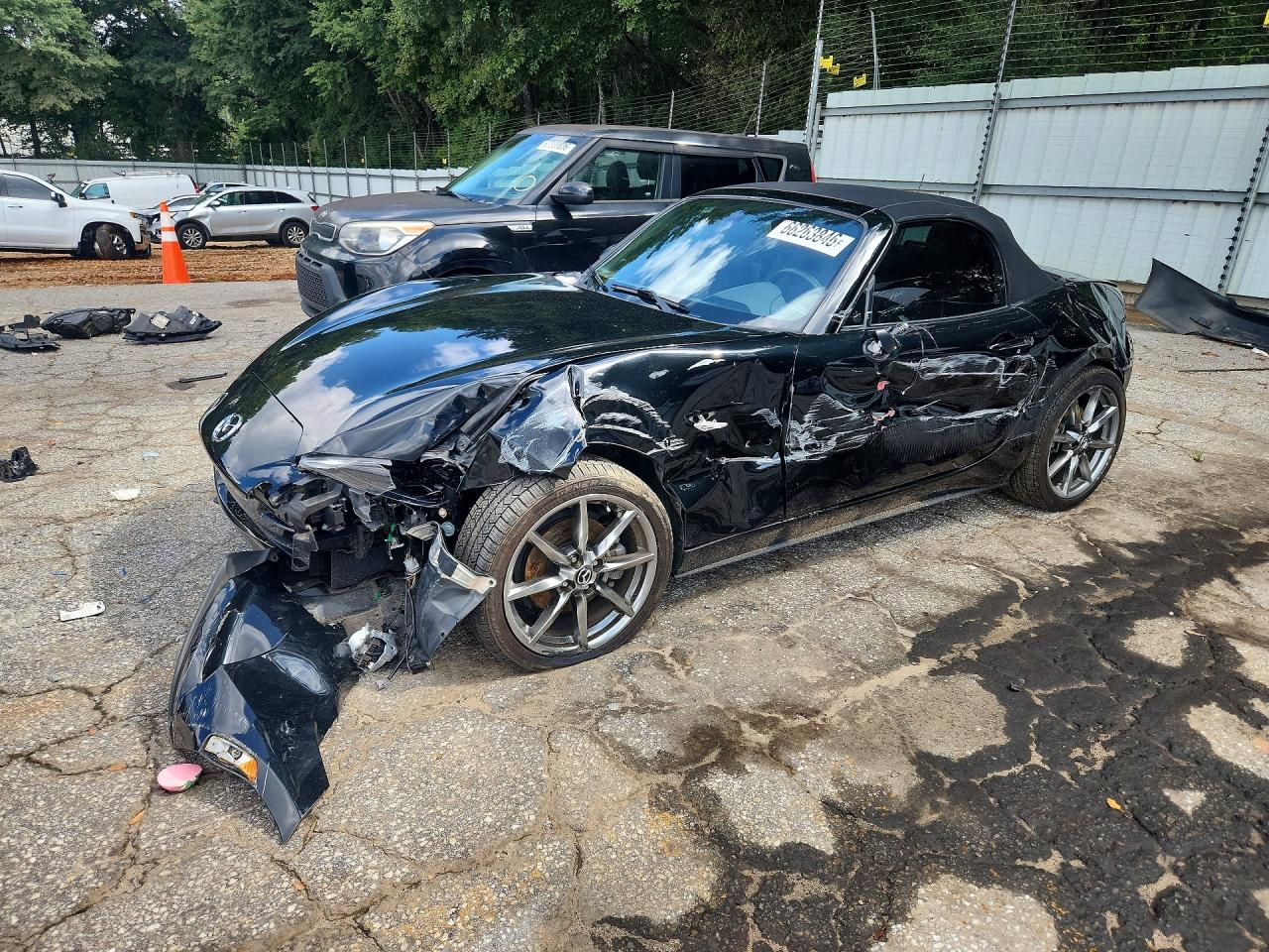 2022 MAZDA MX-5 MIATA