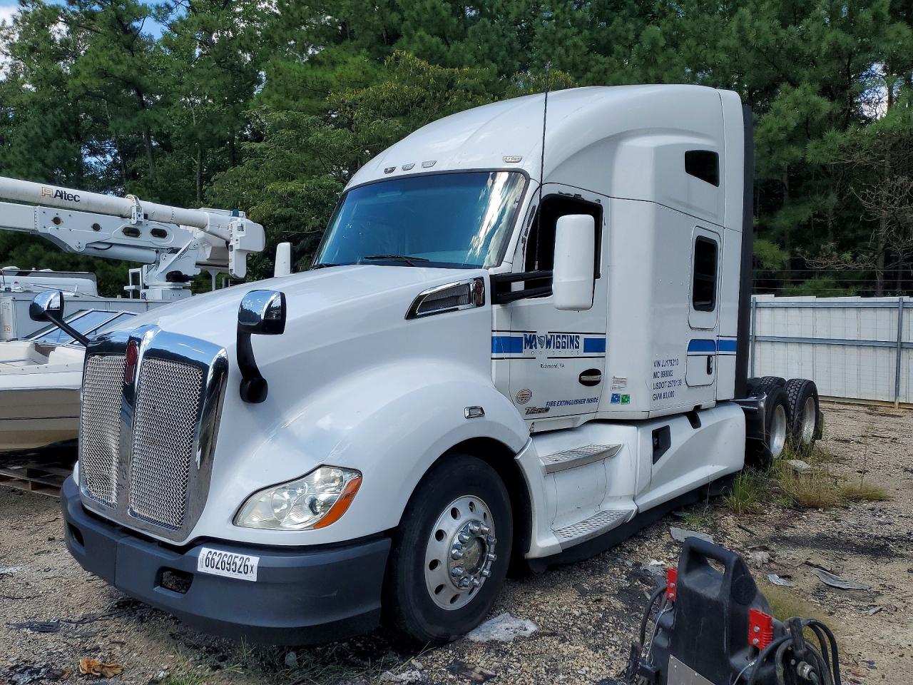 2018 KENWORTH T680