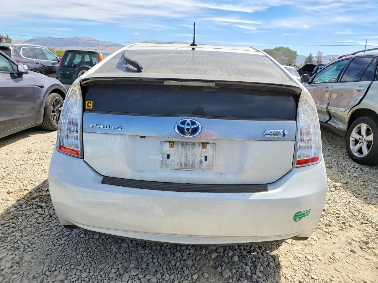JTDKN3DP4F3074080 · 2015 TOYOTA PRIUS PLUG-IN HYBRID · 6/13