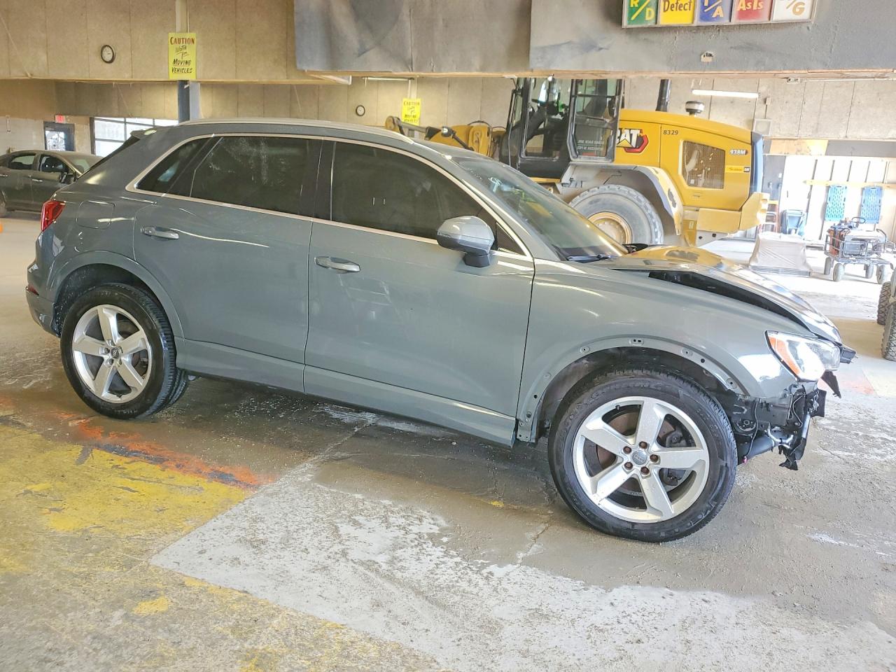 WA1AECF30K1076463 · 2019 AUDI Q3 · 4/13