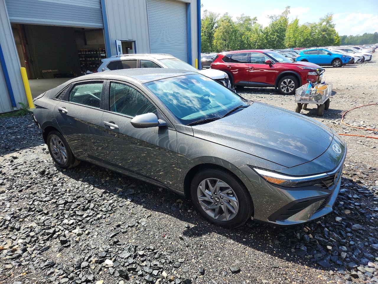 KMHLM4DJ5TU210498 · 2026 HYUNDAI ELANTRA HYBRID · 4/13