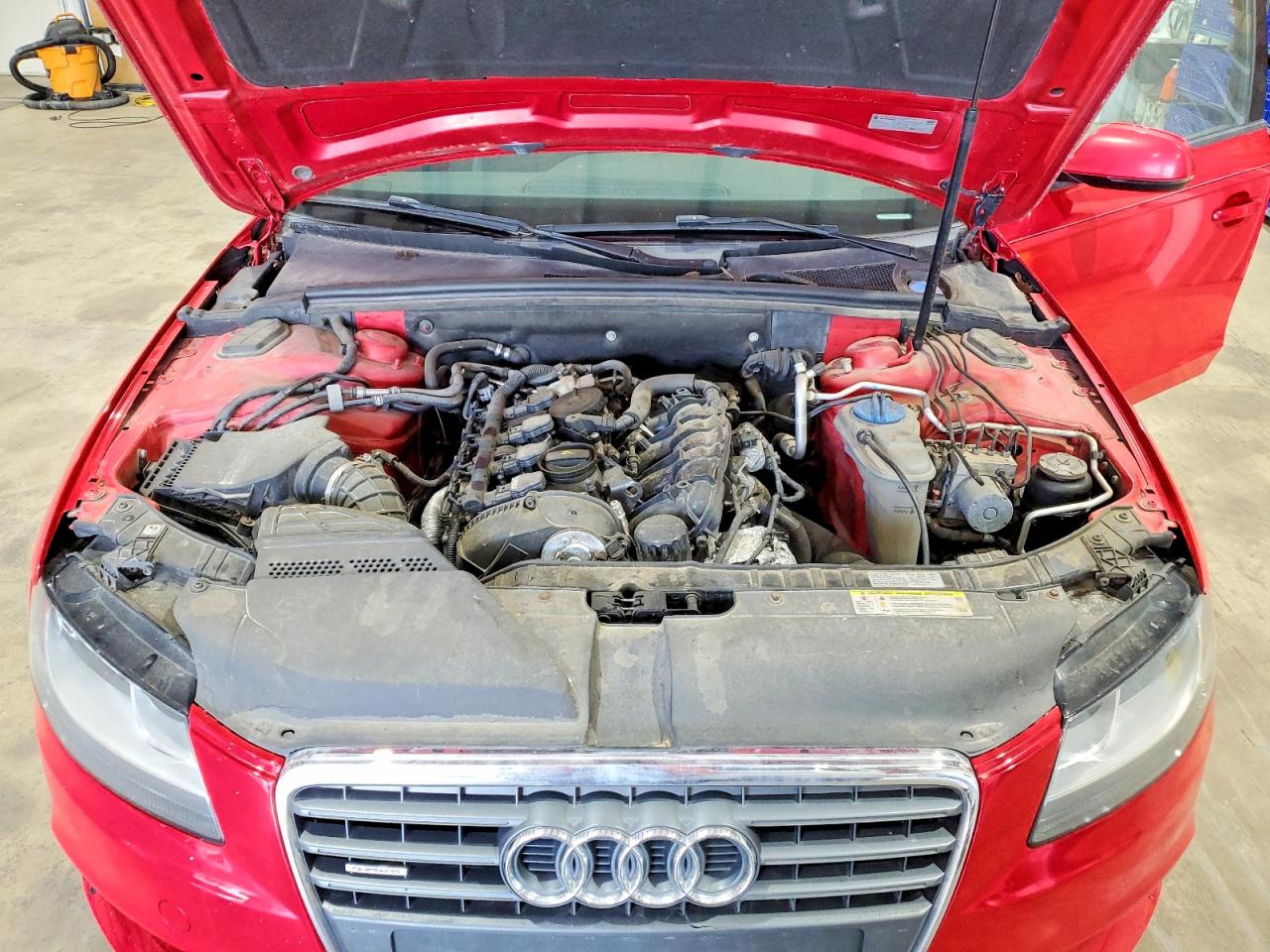 WAUDFAFL9BA075362 · 2011 AUDI A4 · 11/12