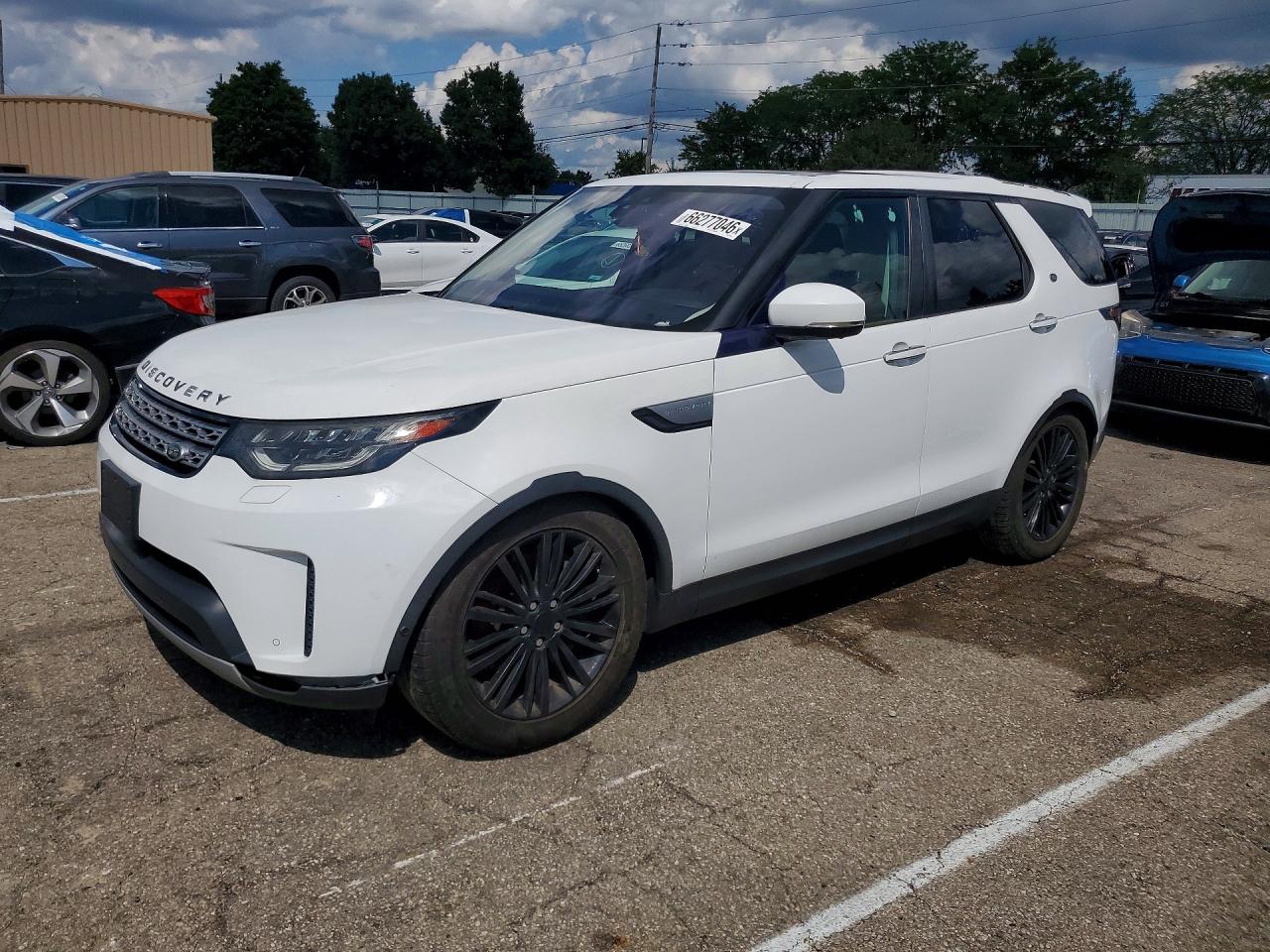 SALRT2RV9JA075759 · 2018 LAND ROVER DISCOVERY