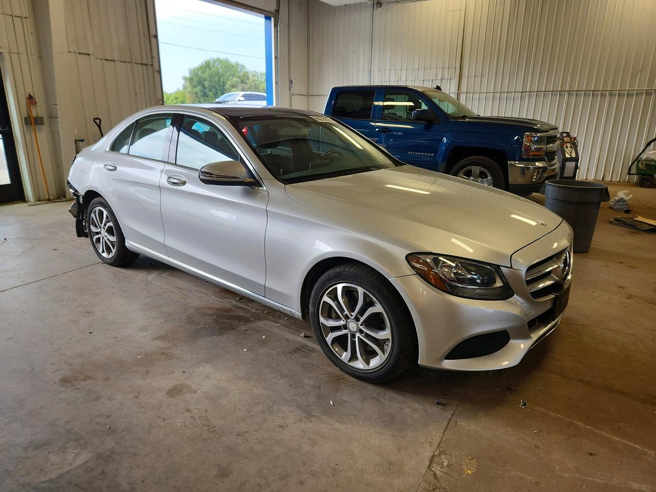 55SWF4KB3GU172659 · 2016 MERCEDES-BENZ C · 4/12