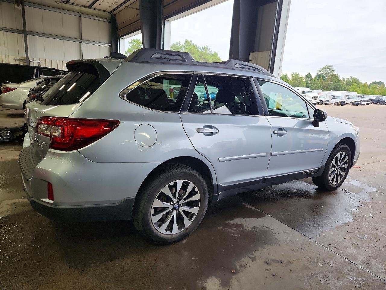 4S4BSANC9H3269017 · 2017 SUBARU OUTBACK · 3/12