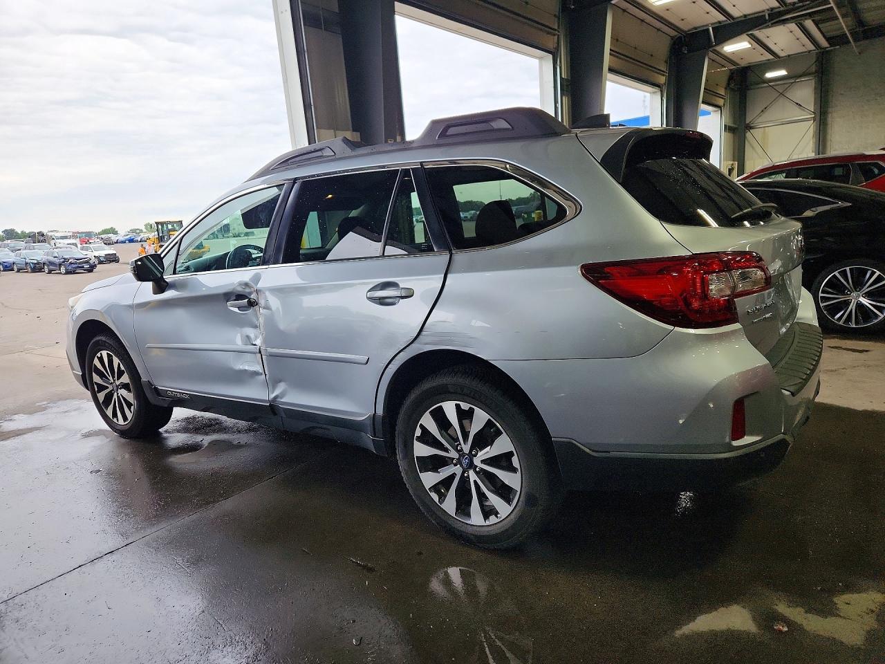 4S4BSANC9H3269017 · 2017 SUBARU OUTBACK · 2/12