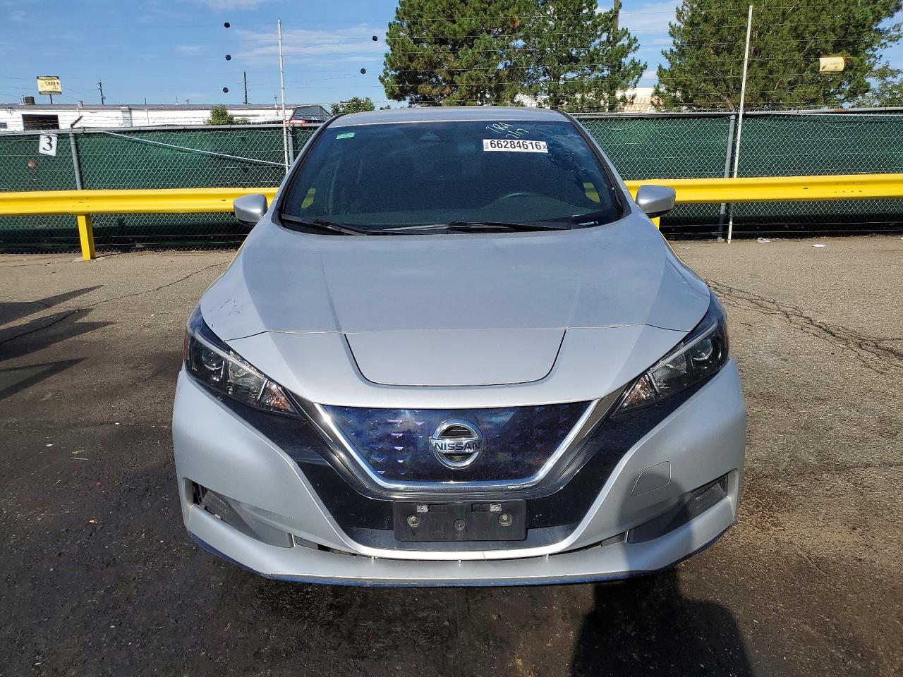 1N4BZ1BP8LC303213 · 2020 NISSAN LEAF · 5/12