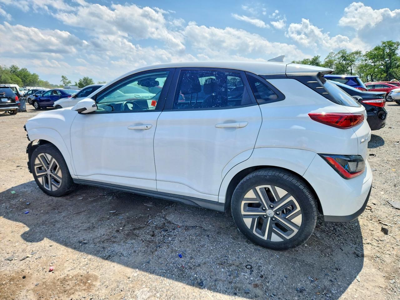 KM8K33AG0PU183153 · 2023 HYUNDAI KONA · 2/13