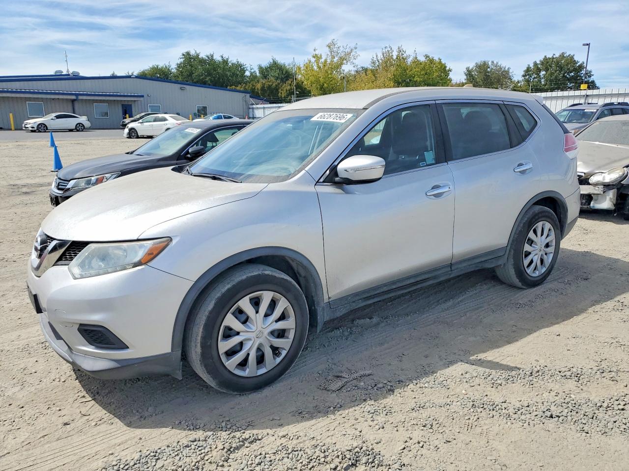 KNMAT2MT7FP513502 · 2015 NISSAN ROGUE