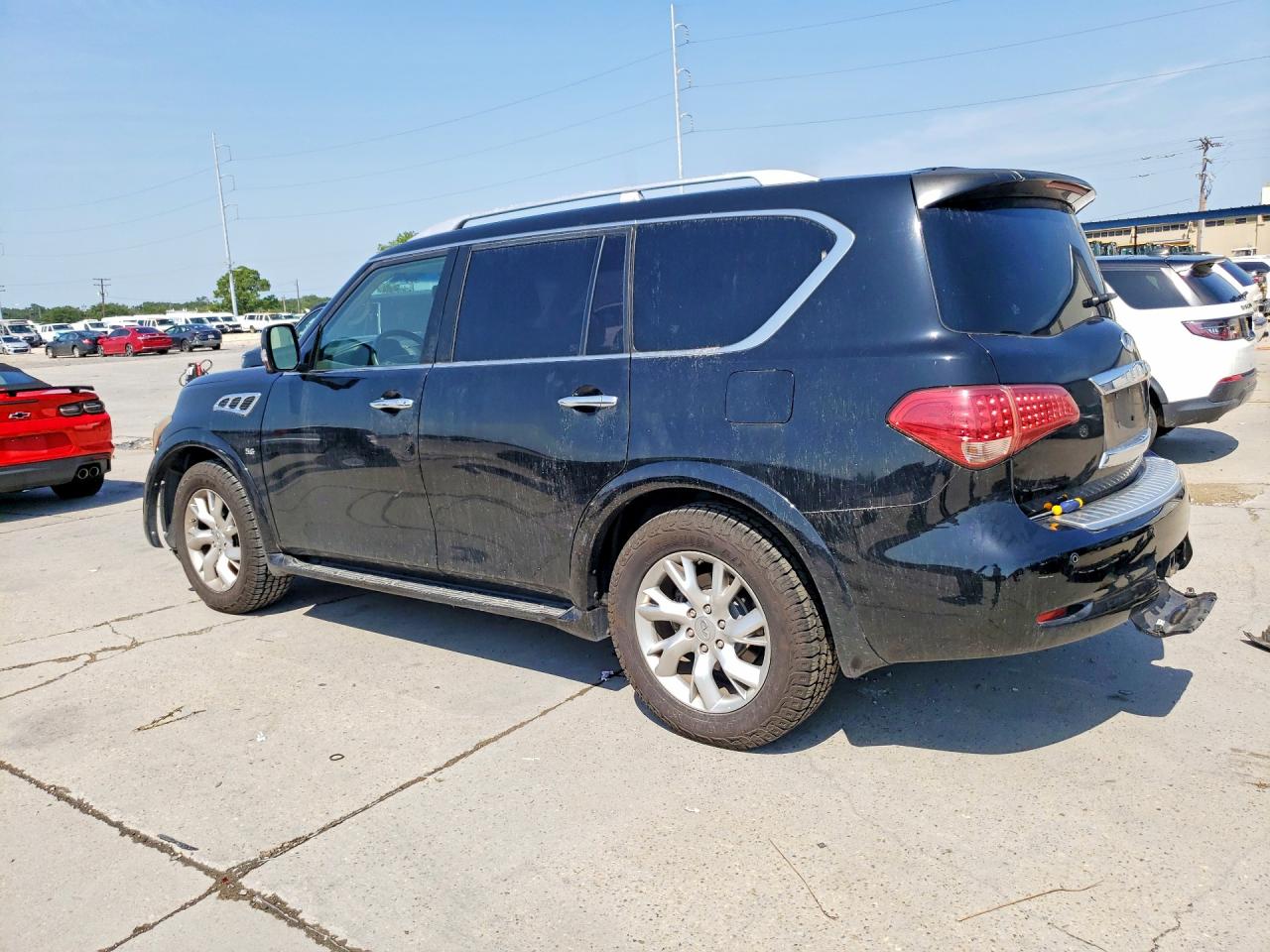 JN8AZ2NF0E9552902 · 2014 INFINITI QX80 · 2/13