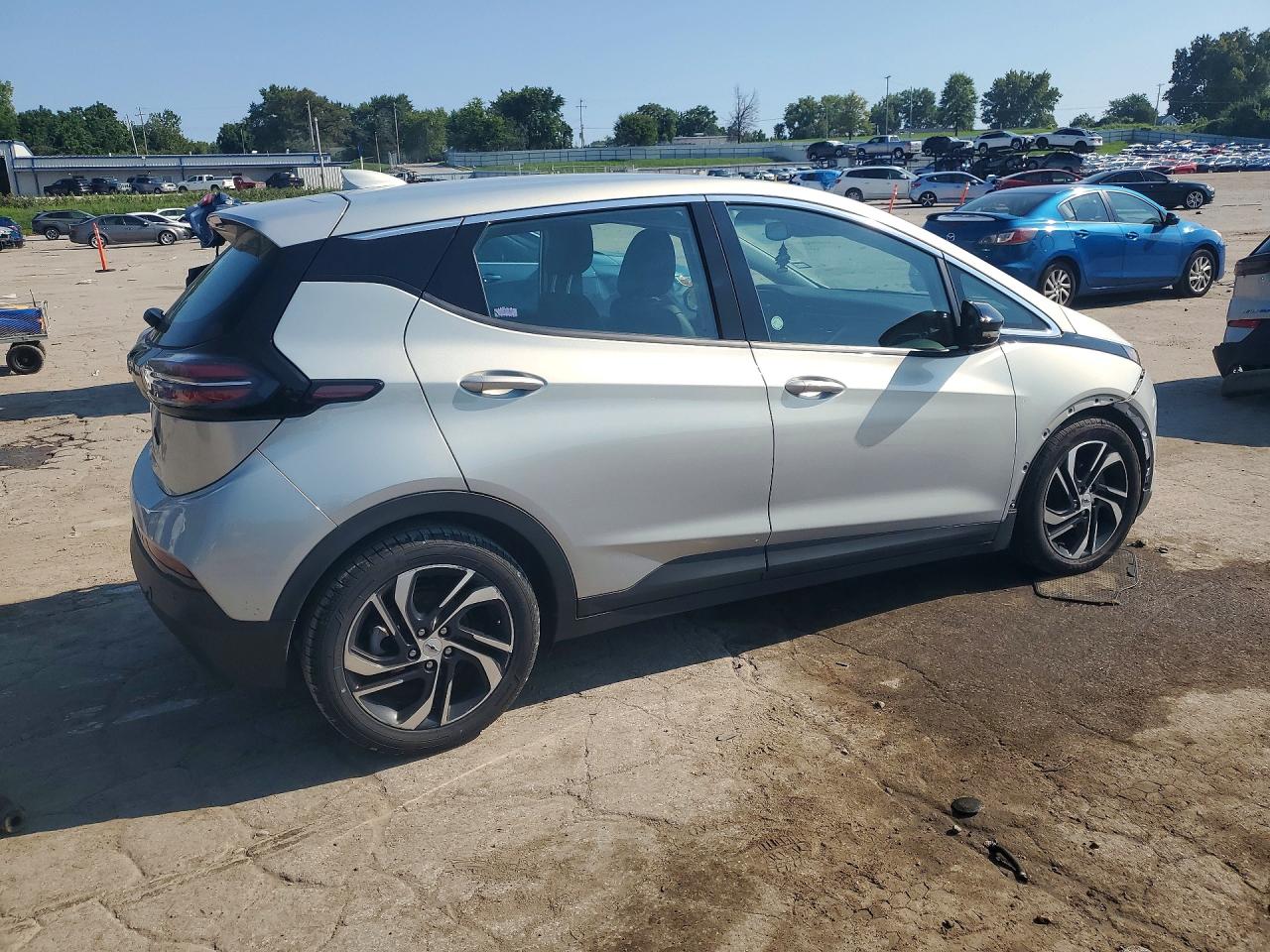 1G1FX6S04P4181704 · 2023 CHEVROLET BOLT EV · 3/12