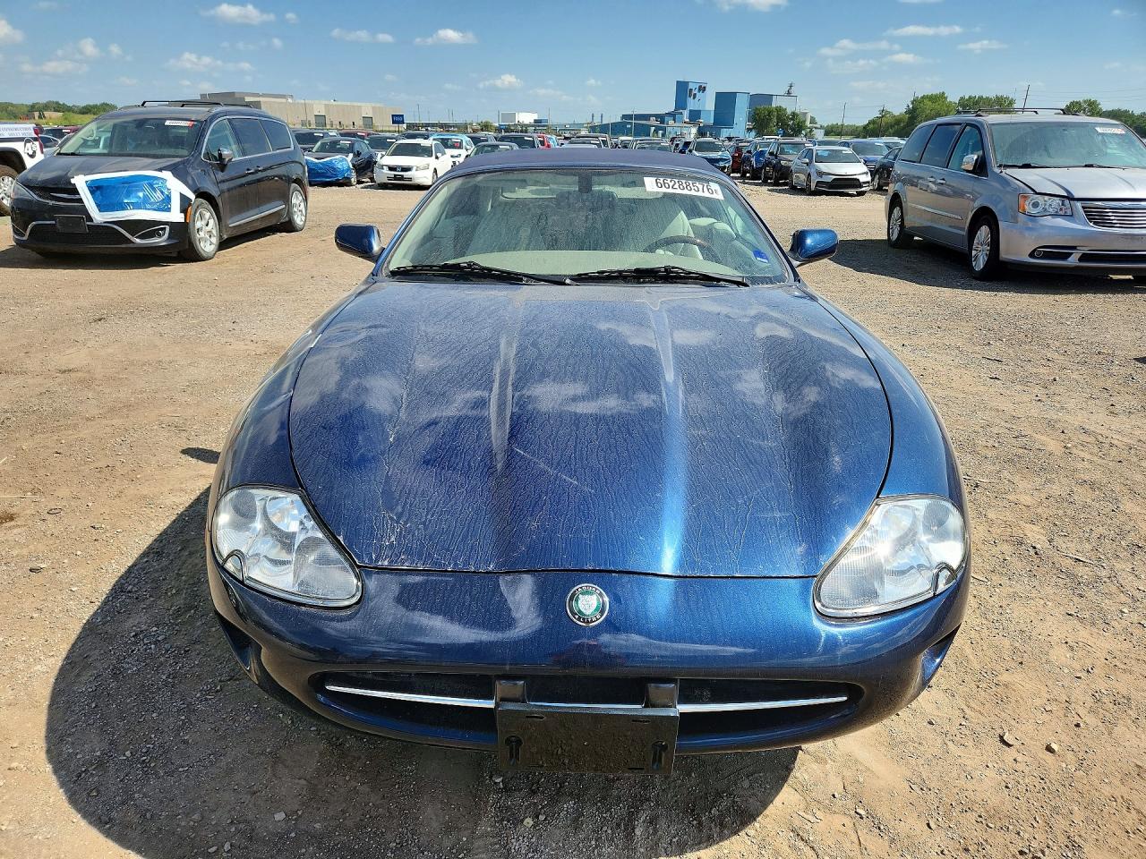 SAJJA42C5YNA10400 · 2000 JAGUAR XK8 · 5/12
