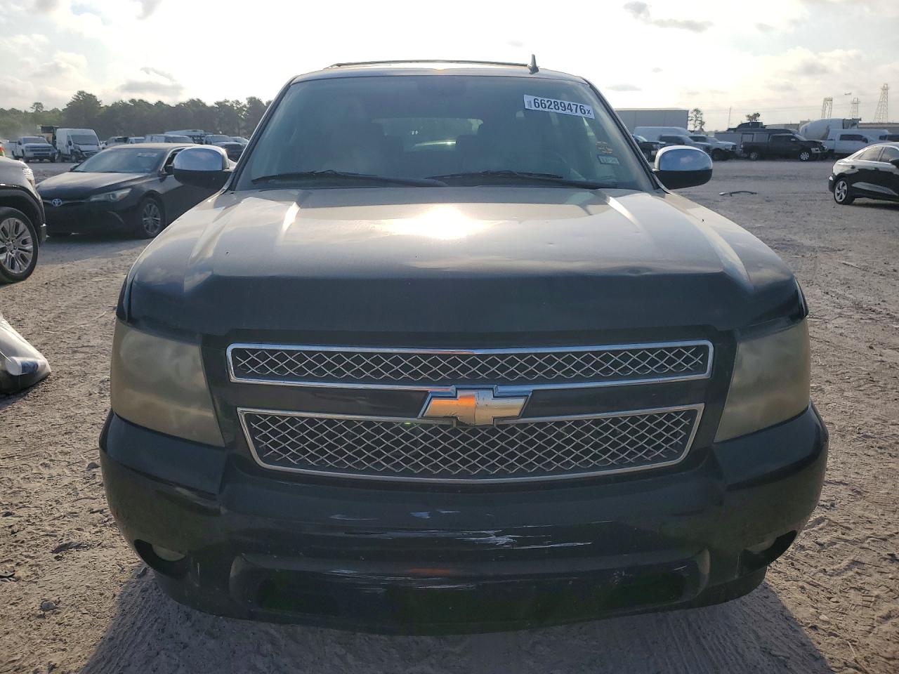 3GNFC16068G273957 · 2008 CHEVROLET SUBURBAN · 5/13