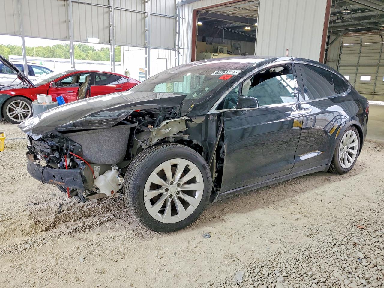 5YJXCAE20HF055308 · 2017 TESLA MODEL X