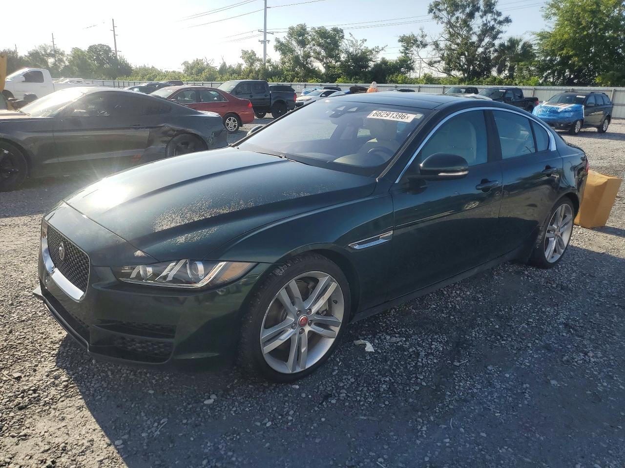 2017 JAGUAR XE