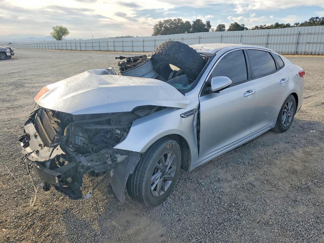 5XXGT4L3XKG347176 · 2019 KIA OPTIMA