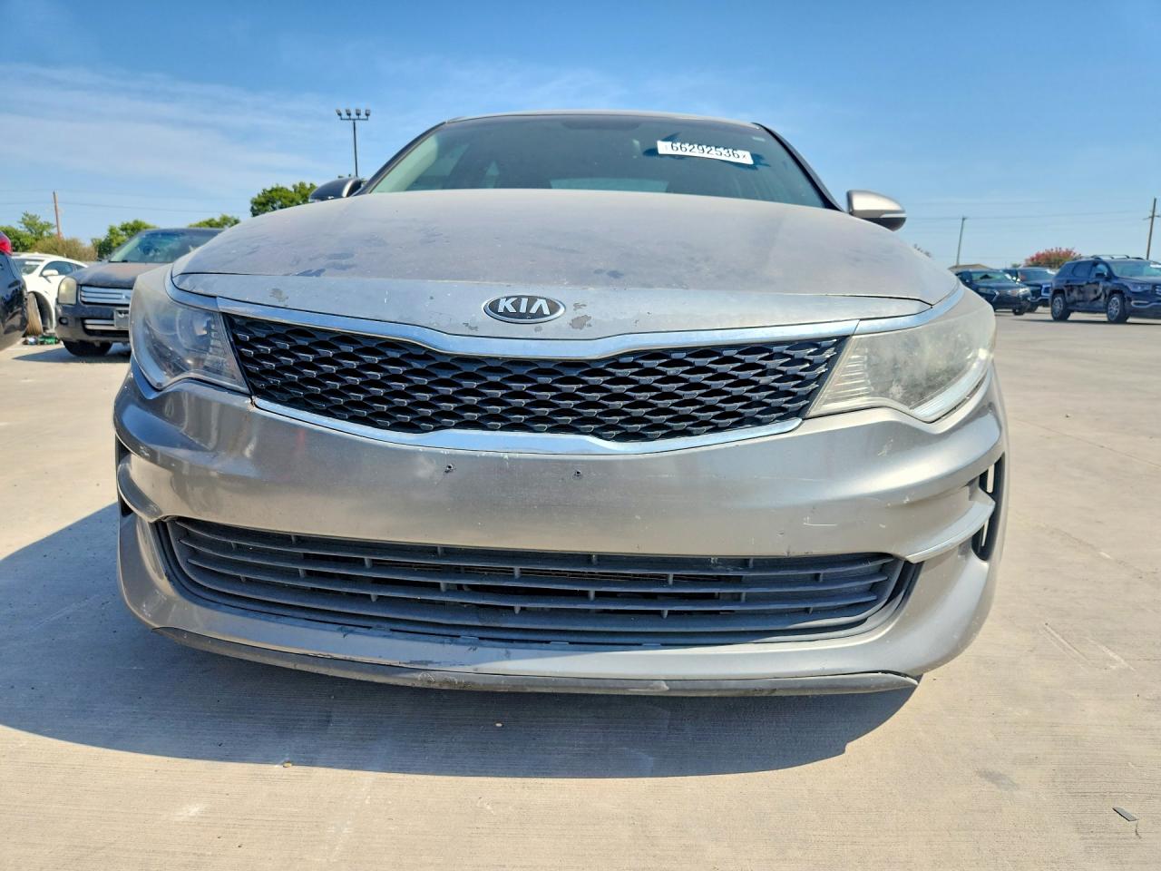 5XXGT4L36JG187621 · 2018 KIA OPTIMA · 5/12