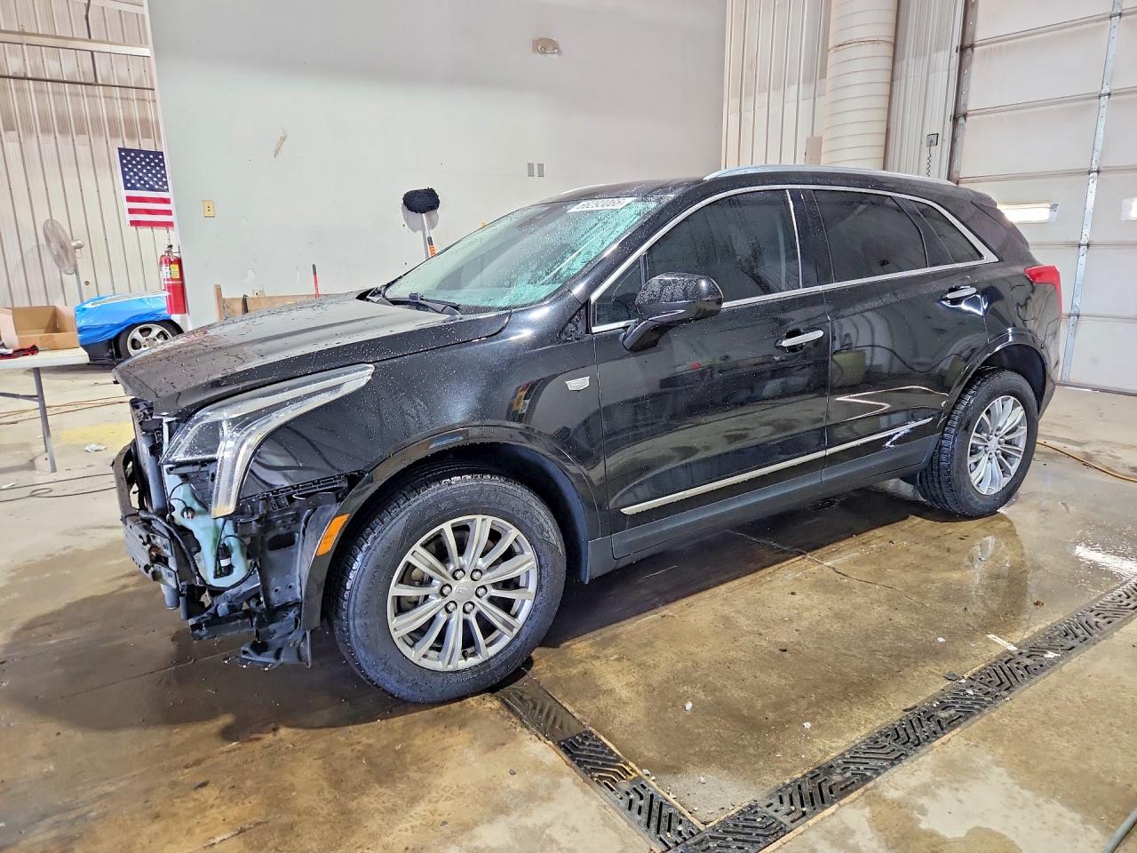 2017 CADILLAC XT5
