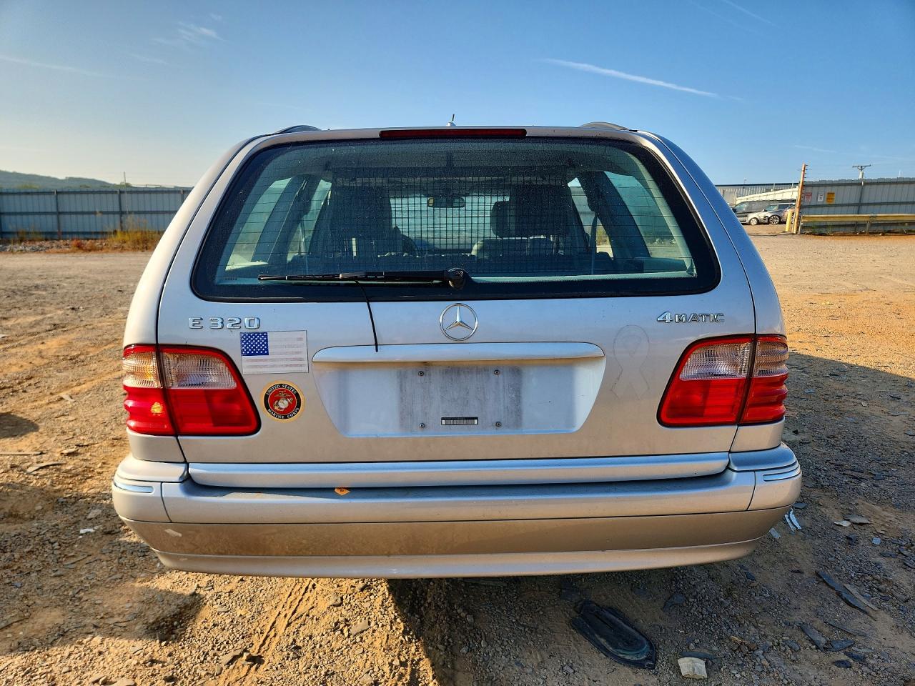 WDBJH82J21X045997 · 2001 MERCEDES-BENZ E · 6/14