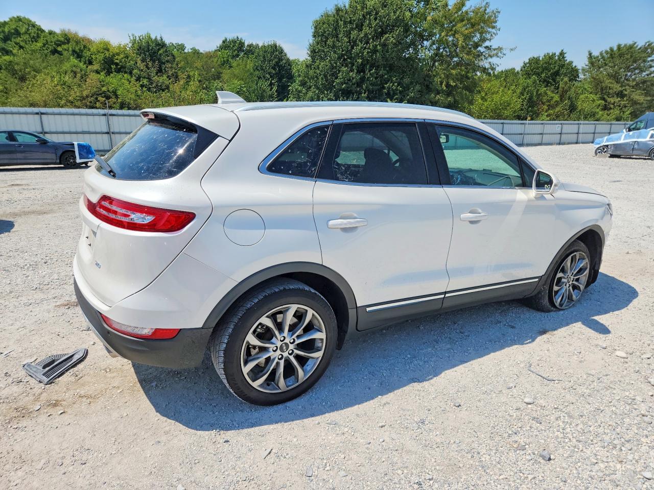 5LMCJ1A97FUJ41283 · 2015 LINCOLN MKC · 3/13