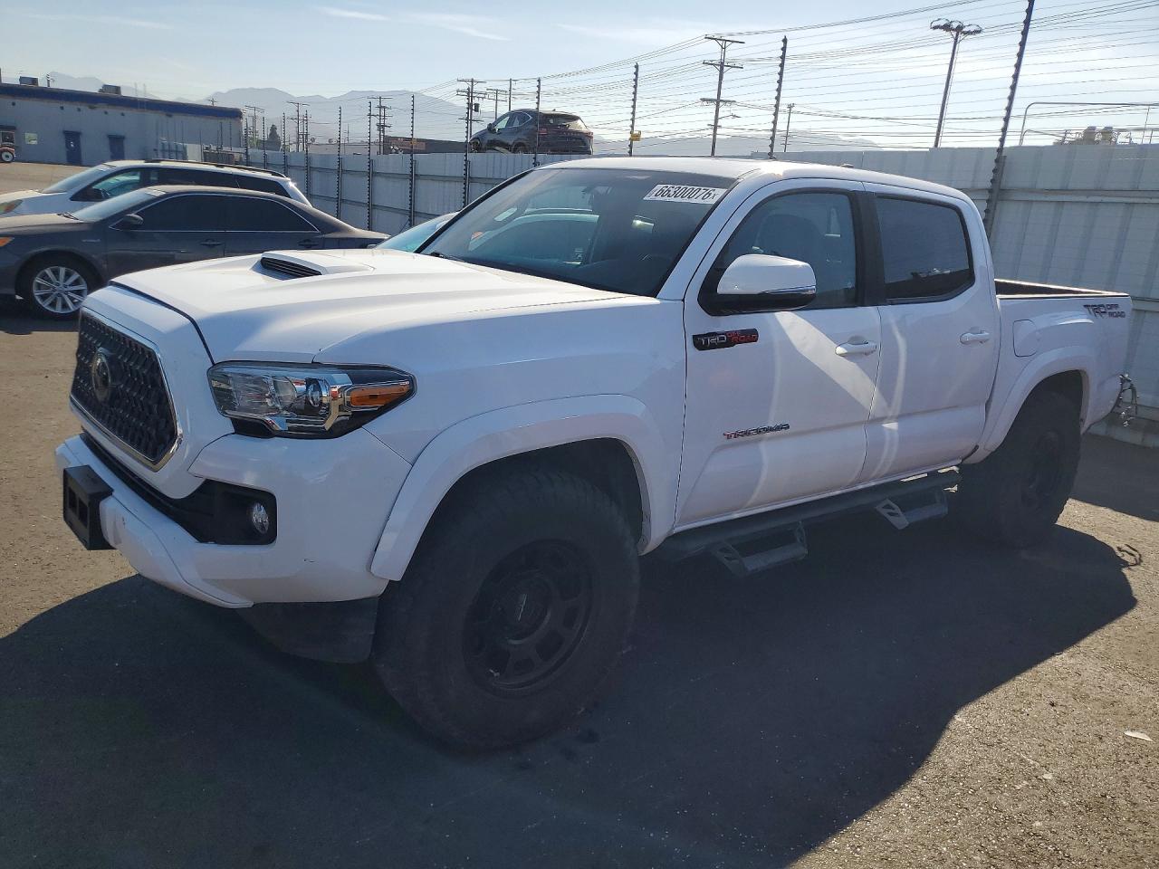 3TMCZ5AN4KM247144 · 2019 TOYOTA TACOMA