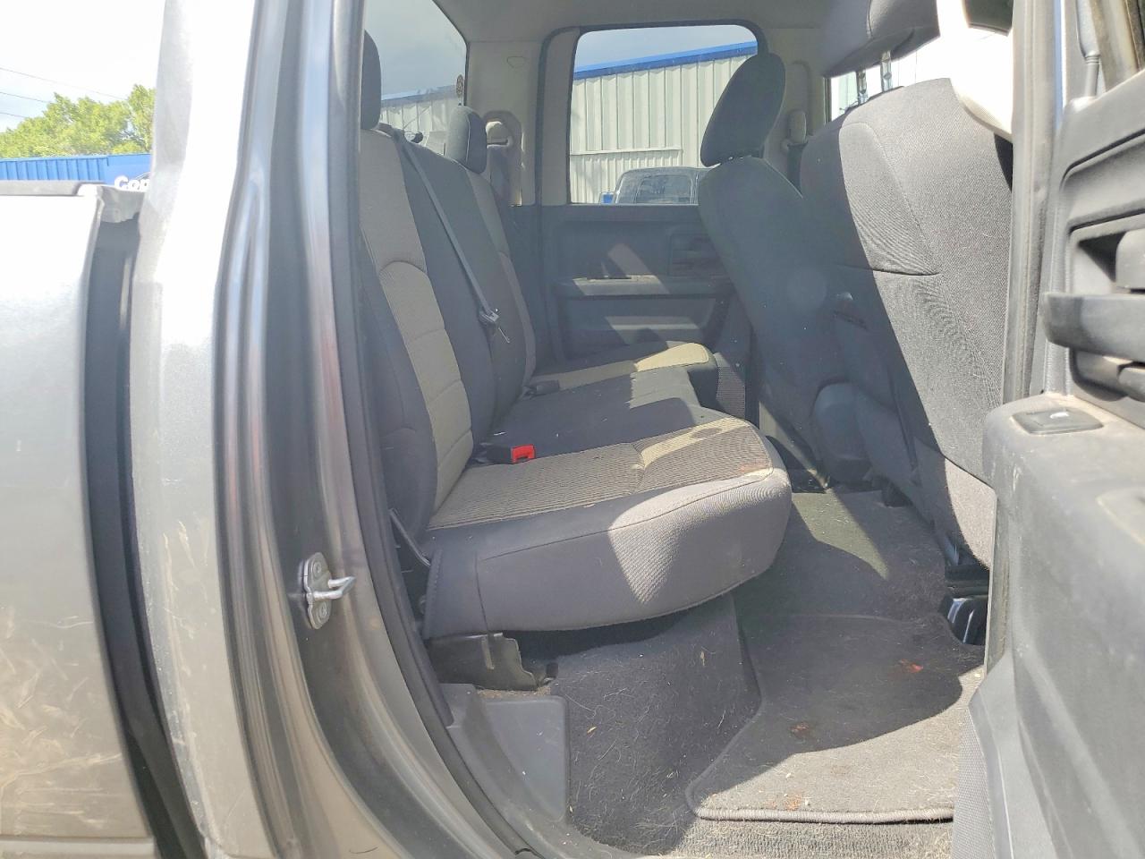 1D7RB1GP7AS142030 · 2010 DODGE RAM 1500 · 10/12