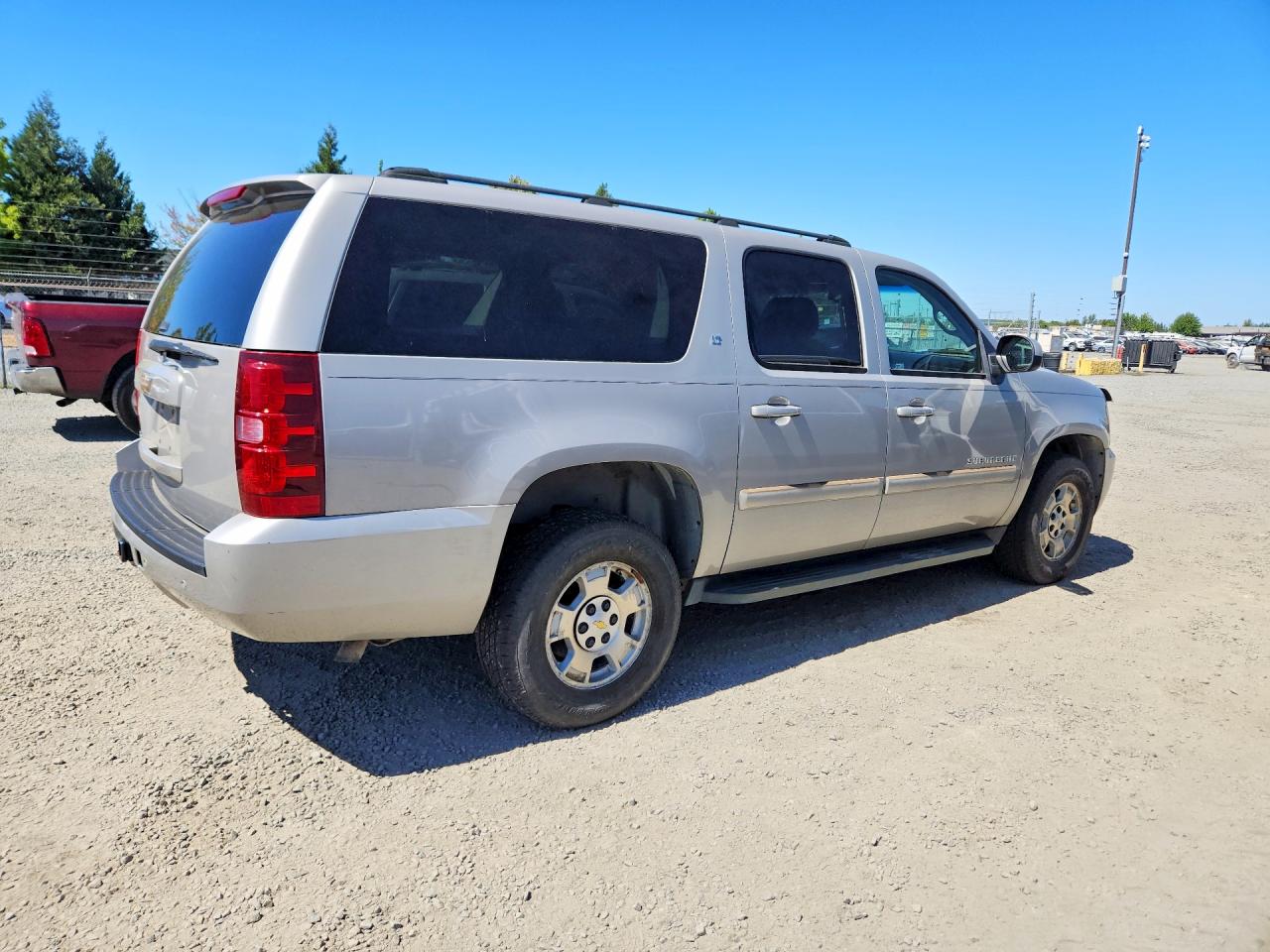 1GNFK16307J159799 · 2007 CHEVROLET SUBURBAN · 3/13