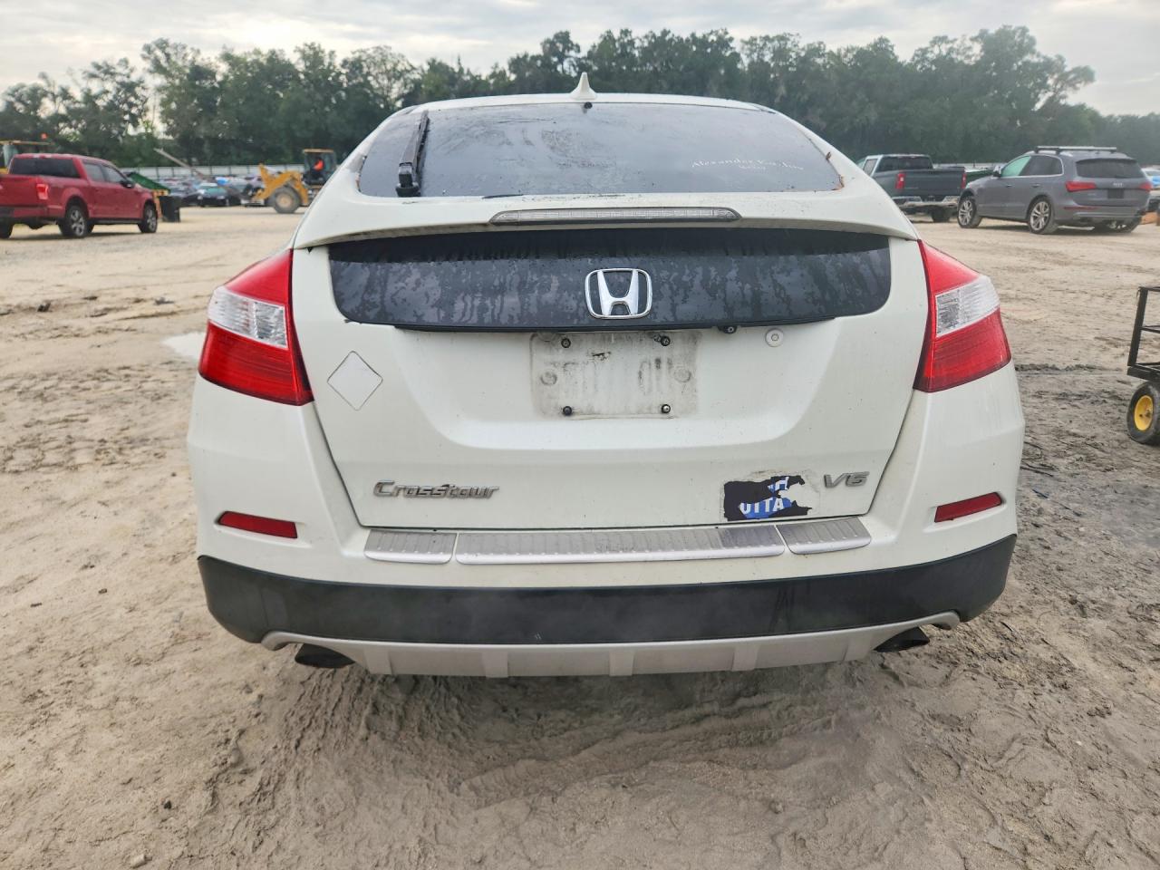 5J6TF1H56EL002708 · 2014 HONDA CROSSTOUR · 6/12