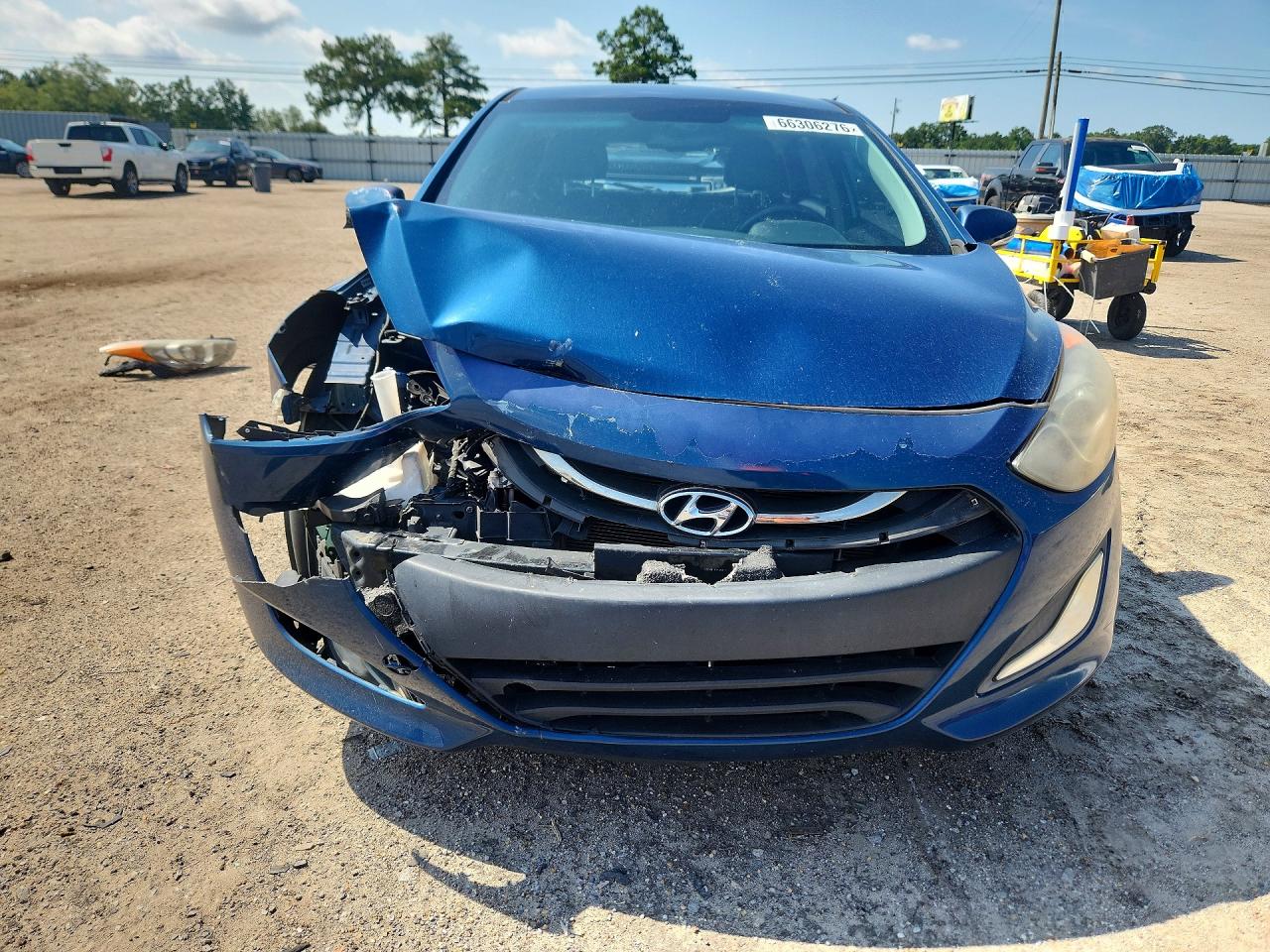 KMHD35LH0EU172113 · 2014 HYUNDAI ELANTRA GT · 5/13