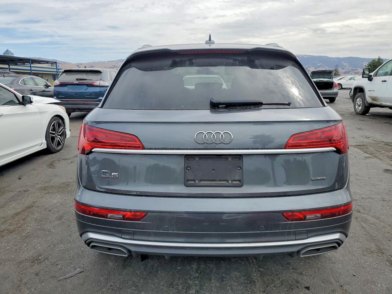 WA1EAAFY9N2005581 · 2022 AUDI Q5 · 6/13