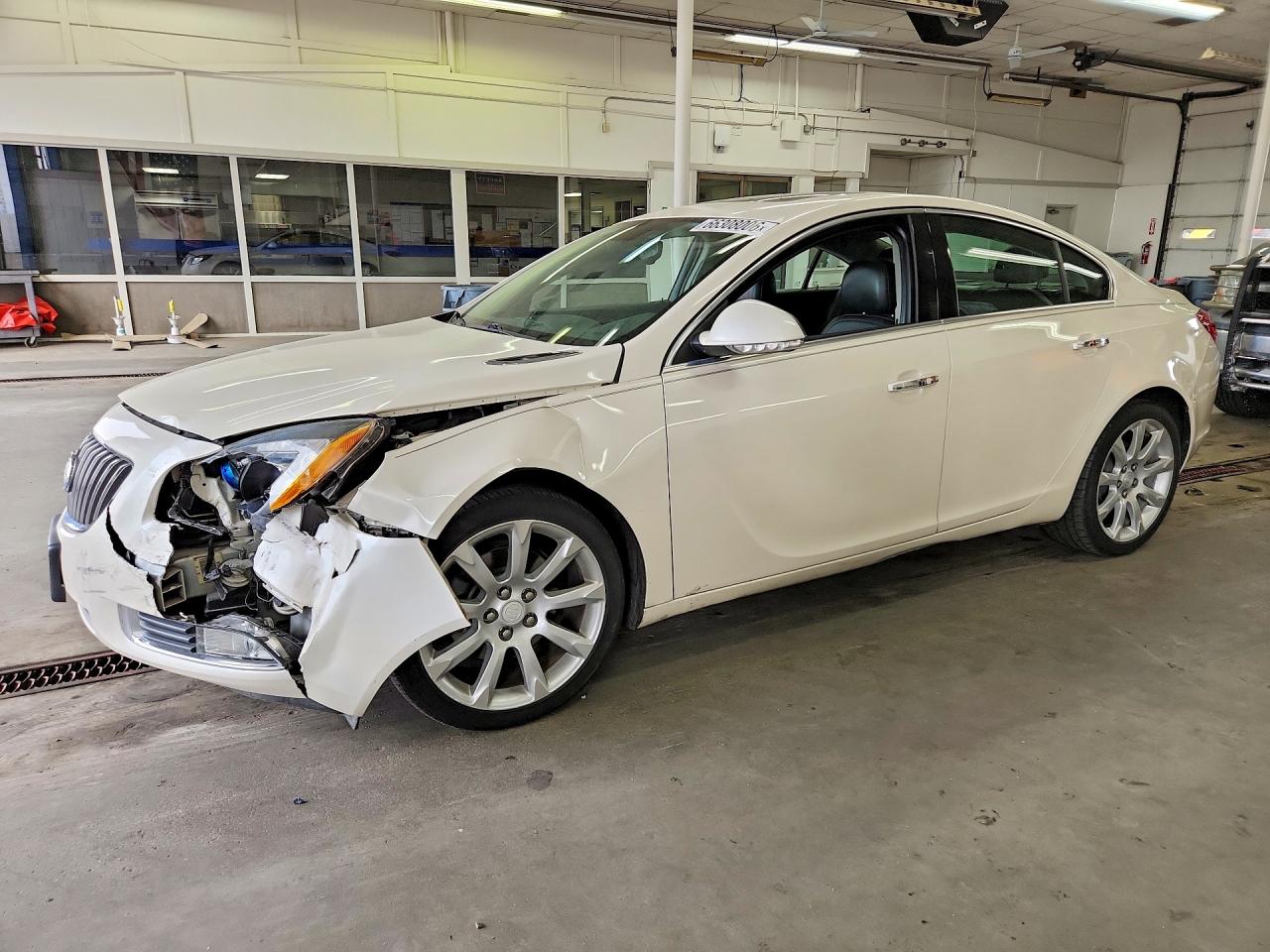 2012 BUICK REGAL