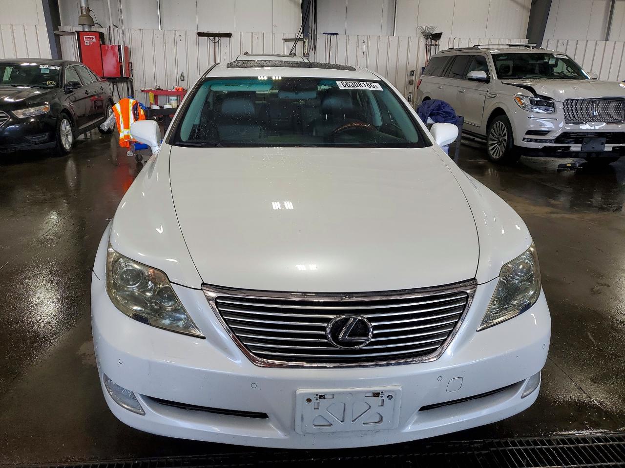 JTHCL46F995004621 · 2009 LEXUS LS · 5/12