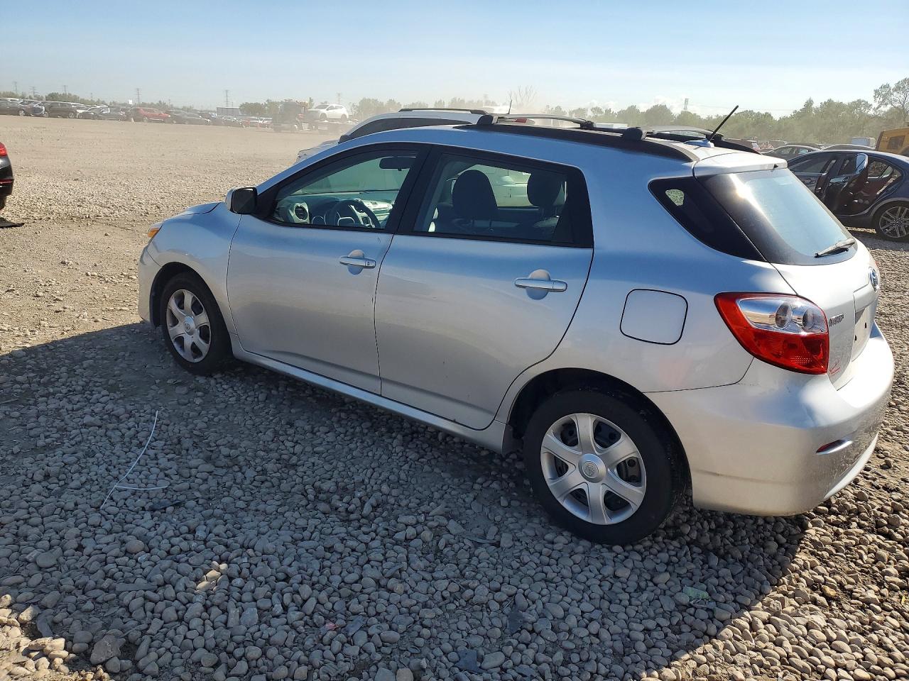 2T1KU40EX9C065280 · 2009 TOYOTA MATRIX · 2/13