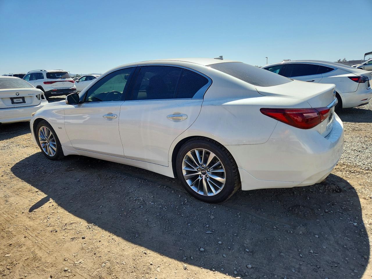 JN1EV7AP7JM592098 · 2018 INFINITI Q50 · 2/12