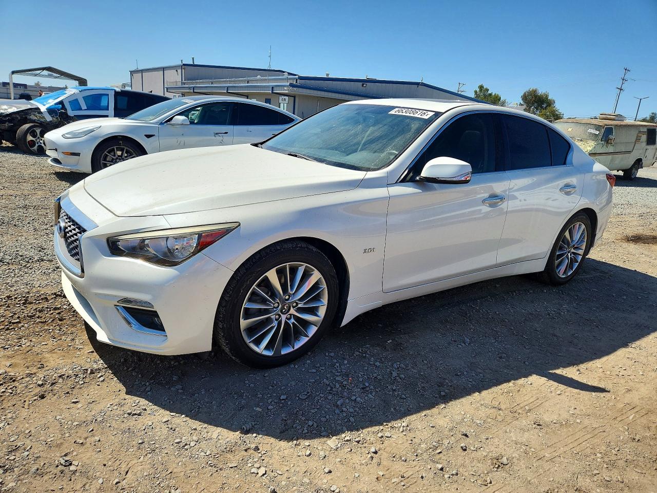 JN1EV7AP7JM592098 · 2018 INFINITI Q50