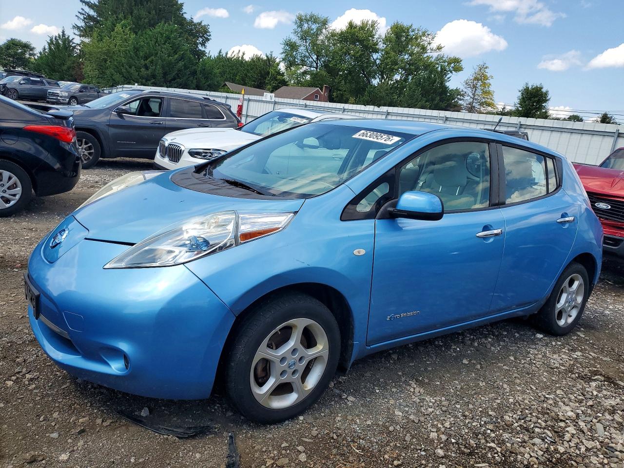 2012 NISSAN LEAF