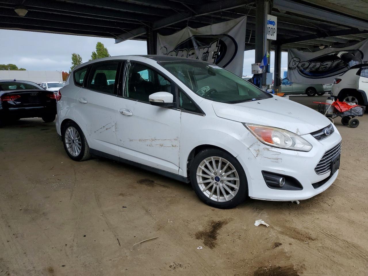 1FADP5BU7GL112903 · 2016 FORD C-MAX · 4/12
