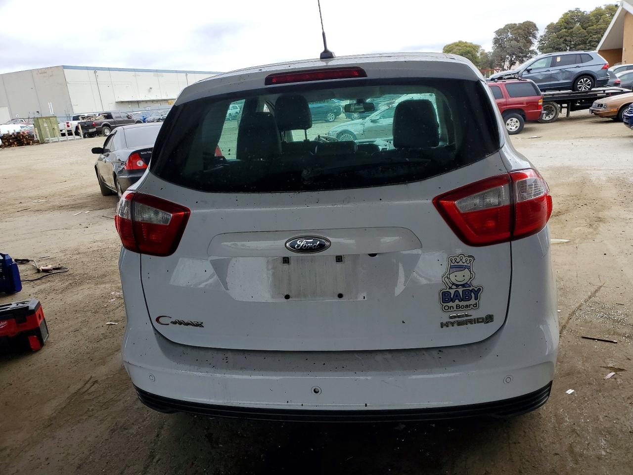 1FADP5BU7GL112903 · 2016 FORD C-MAX · 6/12