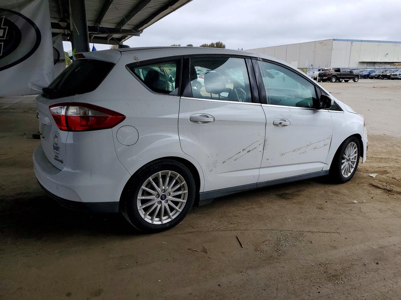 1FADP5BU7GL112903 · 2016 FORD C-MAX · 3/12