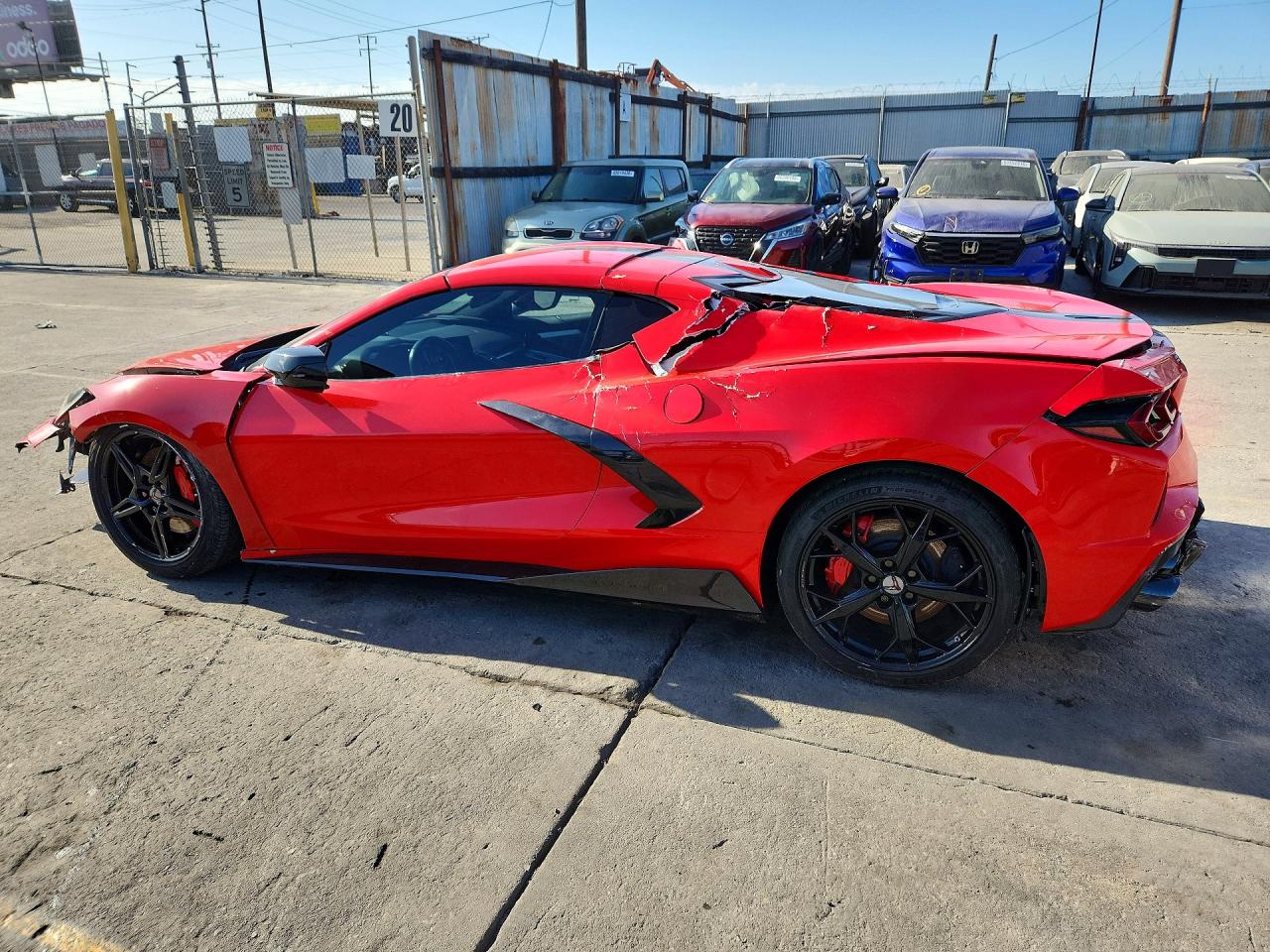 1G1YC2D44M5117083 · 2021 CHEVROLET CORVETTE · 2/12