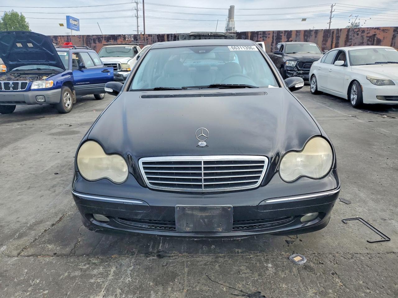 WDBRF40J44A568238 · 2004 MERCEDES-BENZ C · 5/12