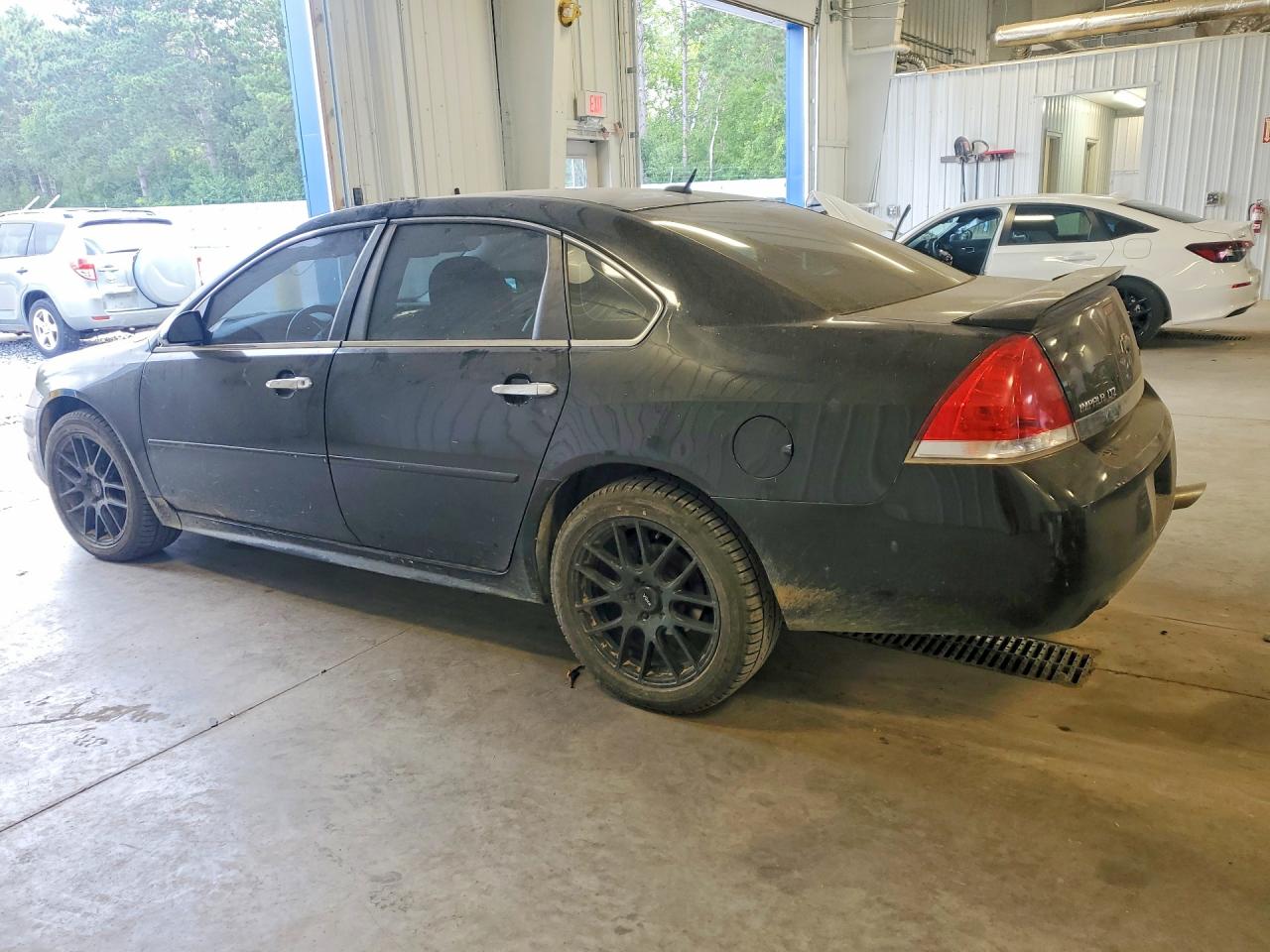 2G1WC5EM7A1140510 · 2010 CHEVROLET IMPALA · 2/12