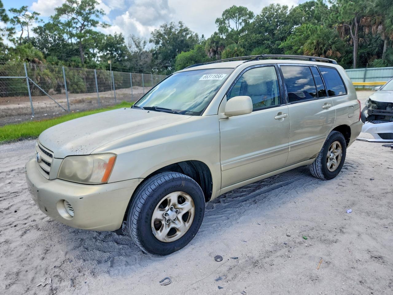 2003 TOYOTA HIGHLANDER