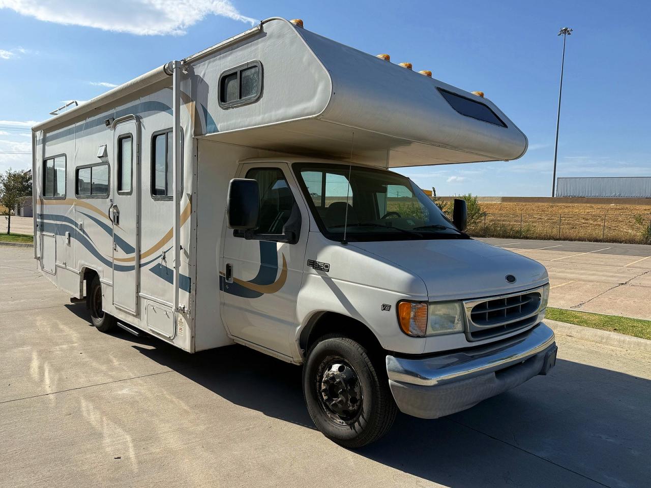 2002 FORD ECONOLINE